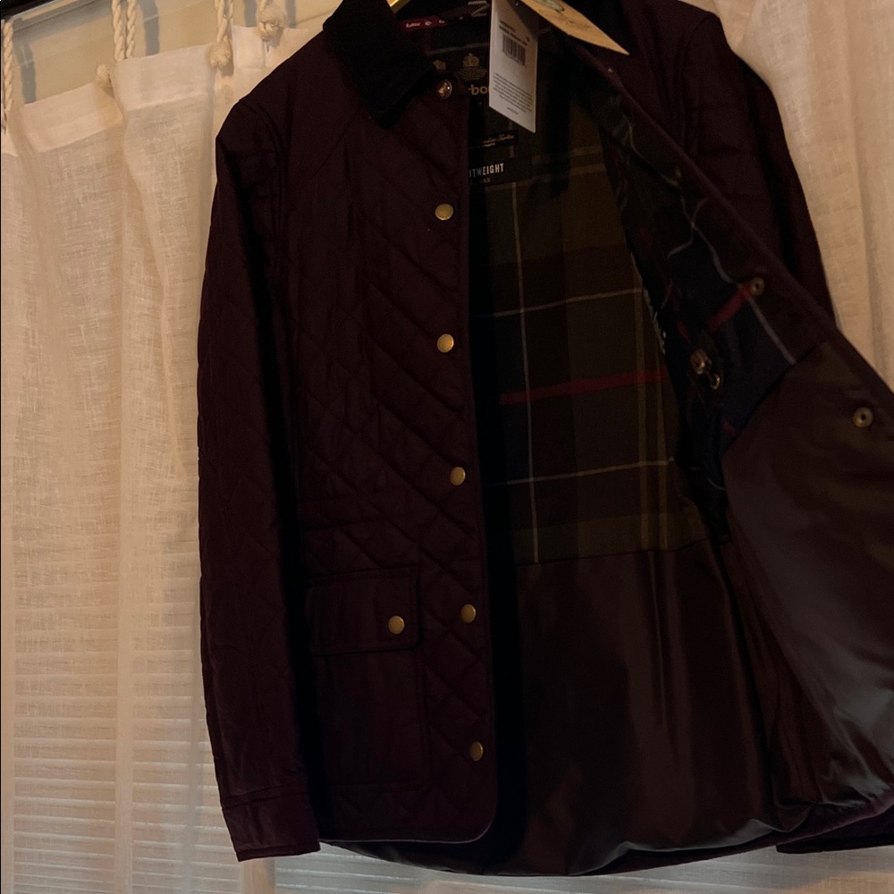 Barbour Women's Quilted Utility Jacket - Dark Burgundy - Picture 2 of 2